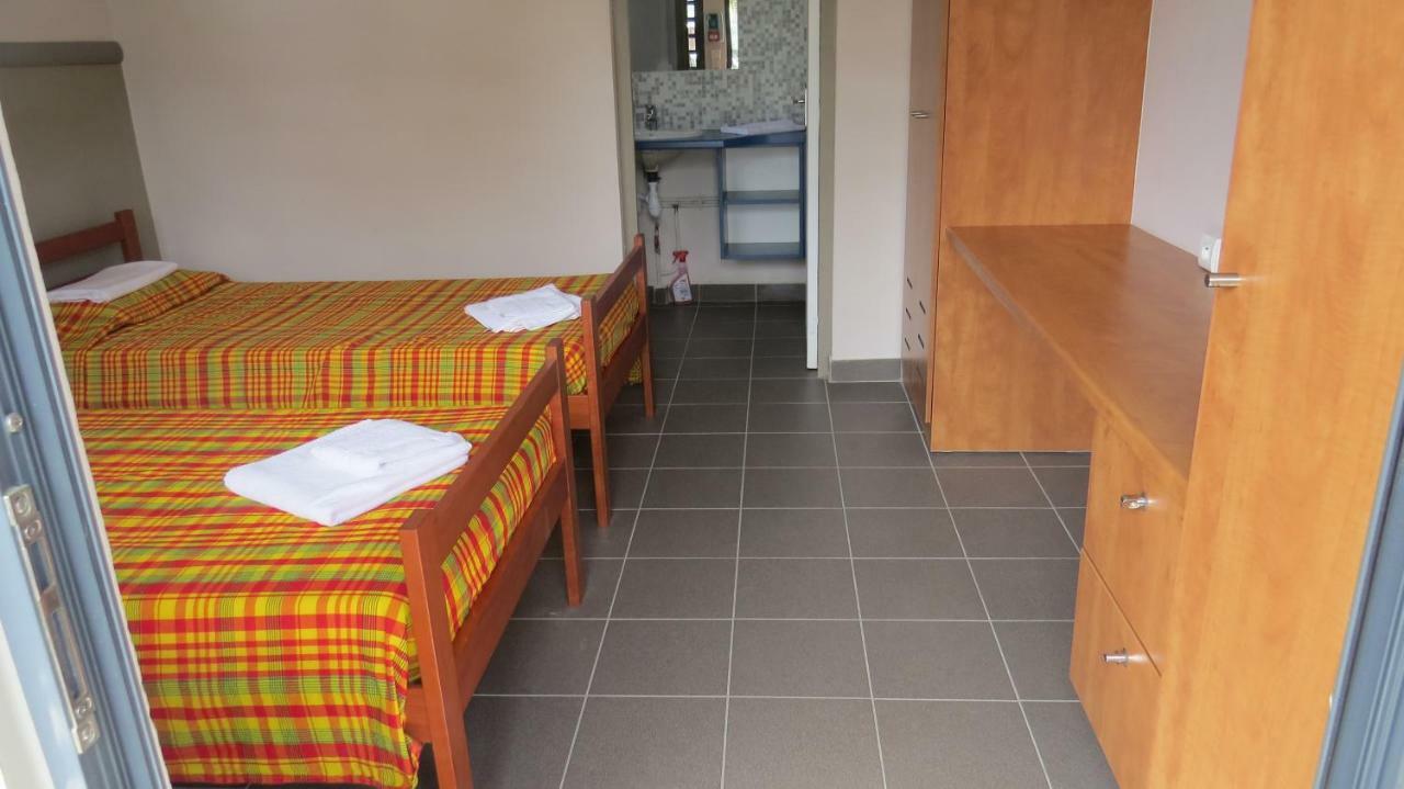 Hotel Ucpa Les Saintes Marigot エクステリア 写真