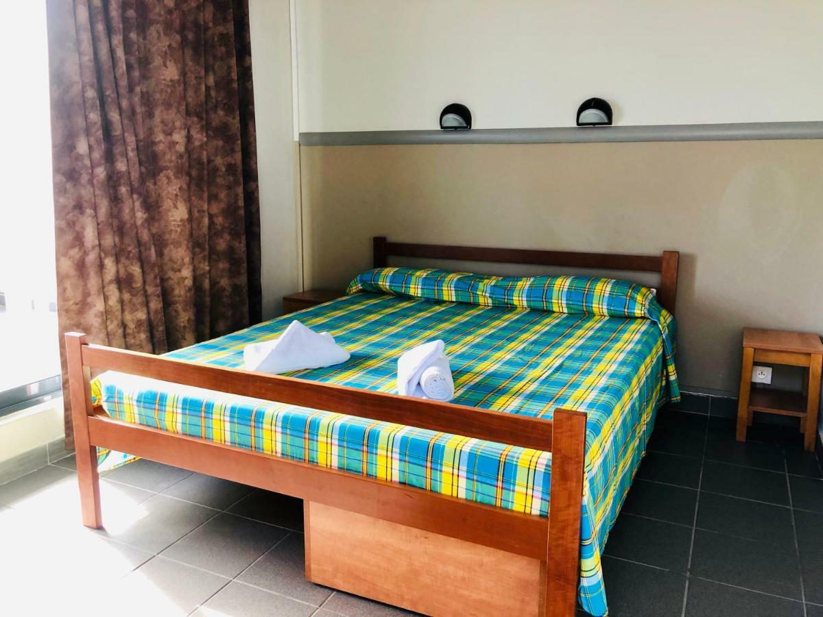 Hotel Ucpa Les Saintes Marigot エクステリア 写真